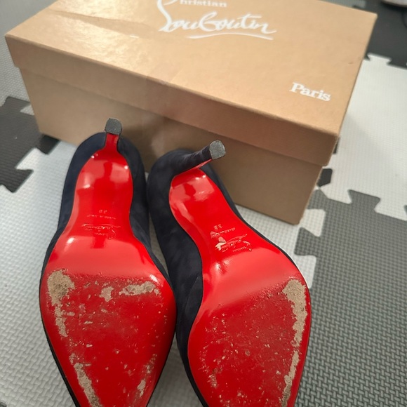 Christian Louboutin Heels size 38, black + Red Bottoms - Picture 3 of 3